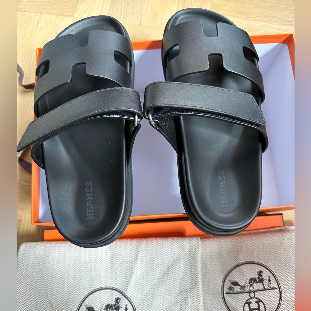 Hermes Chypre sandals black women 37